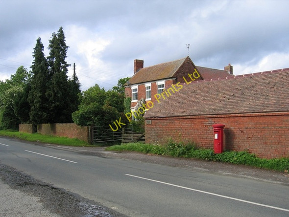 Photo 6"x4" Bay Tree Farm Headley Heath\/SP0676 c2006