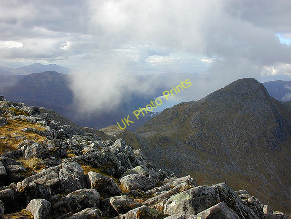 Photo 6"x4" View north west from Sg\u00c3\u00b9rr na Ciste Duibhe Coire Domhain\/NG9815 c2004