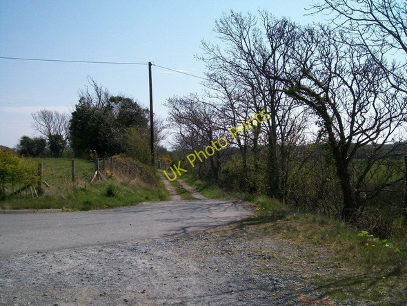 Photo 6"x4" The entrance to the Llŷn Coastal Path opposite Glwysfa Pwllheli c2010