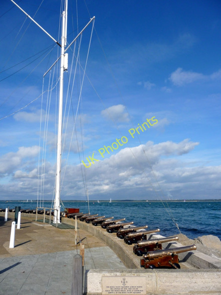 Photo 6"x4" Cannons at Cowes Castle, Isle of Wight Cowes c2009