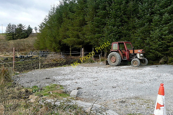Photo 6"x4" Tractor at Reanagishagh Connolly c2010