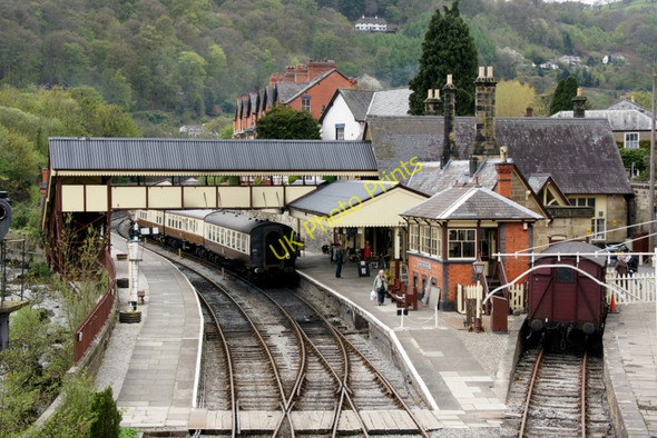 Photo 6"x4" Llangollen Railway Station Llangollen c2010