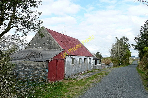 Photo 6"x4" Barn and house next to Doo Lough Kilmihil c2010