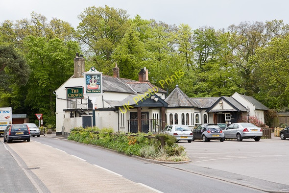 Photo 6"x4" The Crown pub, Bransgore Bransgore c2010