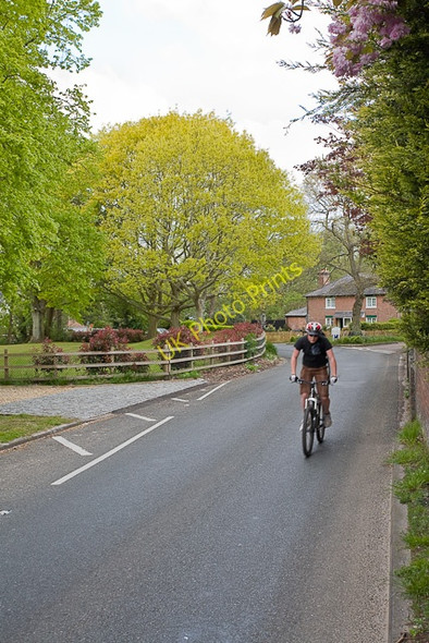 Photo 6"x4" B3347 looping round Sopley Sopley c2010