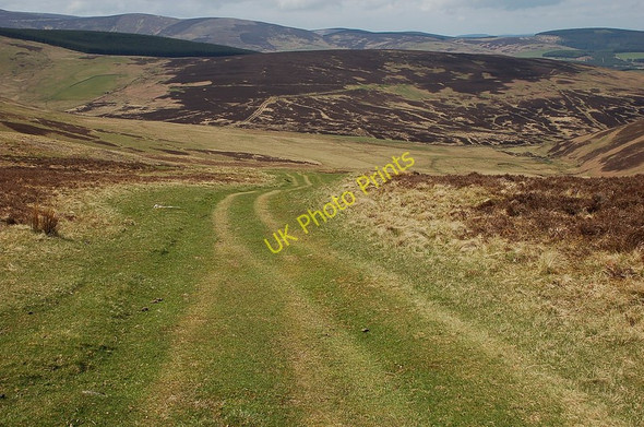 Photo 6"x4" Descent to Glengaber Yarrow\/NT3527 c2010