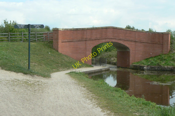 Photo 6"x4" Bilby Lane Bridge New Brimington c2010