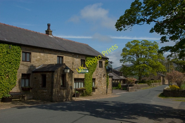 Photo 6"x4" The Dog & Partridge, Hesketh Lane Hesketh Lane c2010