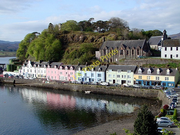 Photo 6"x4" The Portree harbour cottages Portree \/ Port Righ c2010