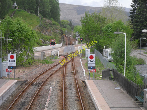 Photo 6"x4" Garve level crossing Garve \/ Gairbh c2010