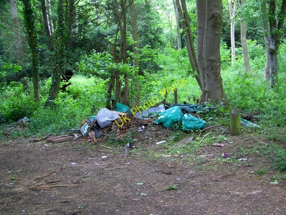 Photo 6"x4" Flytip, Harewarren Bulbridge c2010