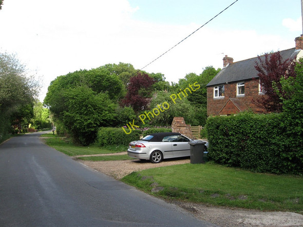 Photo 6"x4" Deanland Villa Golden Cross\/TQ5312 c2010