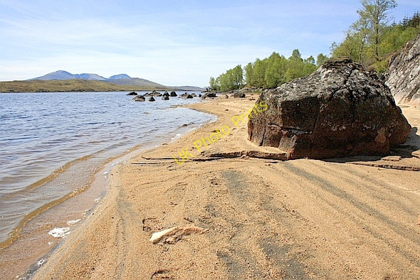 Photo 6"x4" Loch Laidon Tom Reamhar\/NN4057 c2010