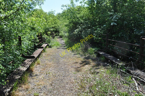 Photo 6"x4" Old GER Bridge over the M&GN Fakenham c2010