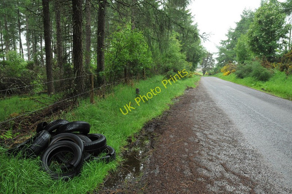 Photo 6"x4" Tyres dumped by the road near Cantraywood Cantraywood c2010