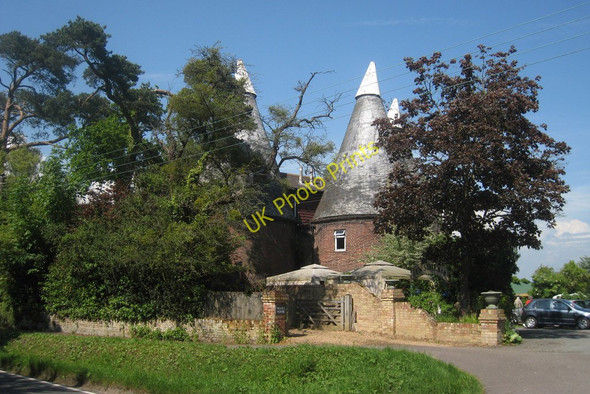 Photo 6"x4" Playden Oasts Hotel, Playden, East Sussex Rye c2010