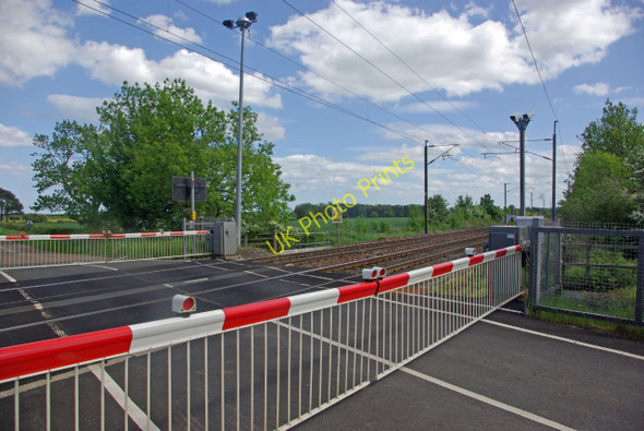 Photo 6"x4" Smeafield Level Crossing Detchant c2010