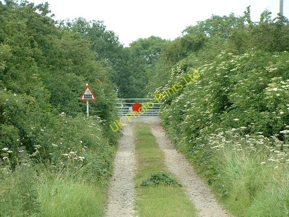 Photo 6"x4" East Cowick, Railway Crossing East Cowick c2006
