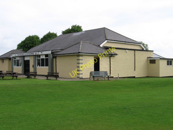 Photo 6"x4" Clay Cross - Miners and Diners Clay Cross c2010