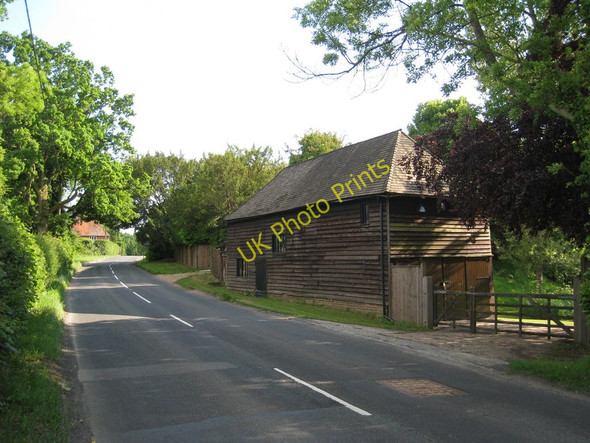 Photo 6"x4" Barn on B2165 Collier's Green c2010