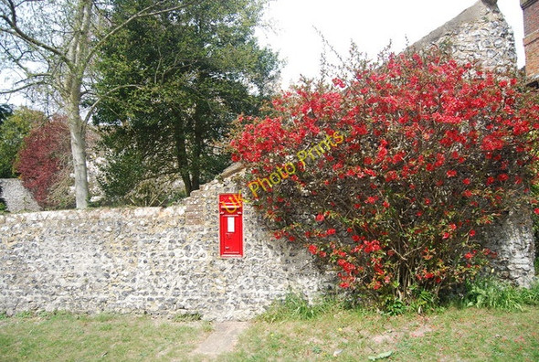 Photo 6"x4" Postbox in a flint wall, Westdean Westdean c2010