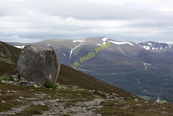 Photo 6"x4" Erratic boulder on Creagan Gorm Creagan Gorm c2010