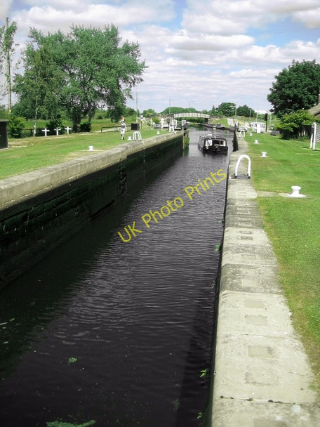 Photo 6"x4" Aire & Calder Navigation, Kings Road Lock Normanton\/SE3822 c2010 P2
