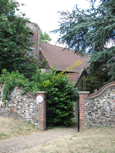 Photo 6"x4" St Etheldreda's church in Ferry Road, Norwich Norwich c2010