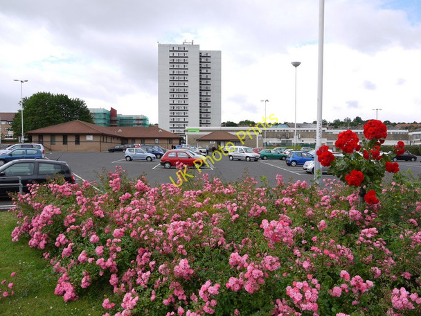 Photo 6"x4" Car Park, Felling Shopping Centre Felling c2010