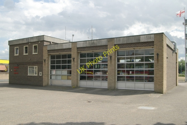 Photo 6"x4" Diss fire station Diss c2010