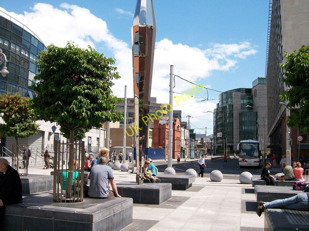 Photo 6"x4" The Store Street piazza Dublin\/O1534 c2010