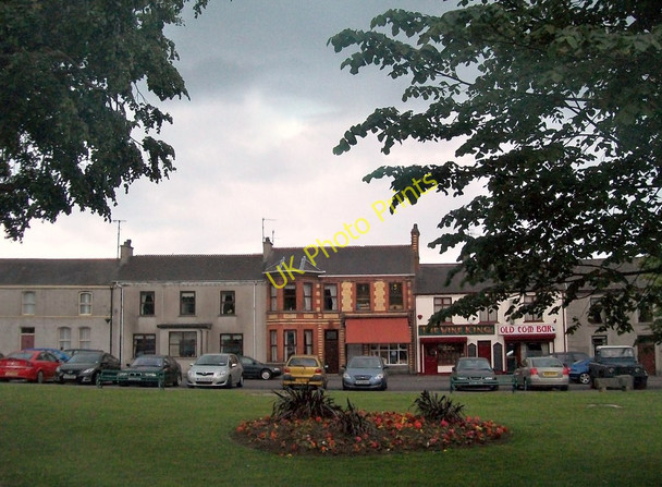 Photo 6"x4" Houses and shops on the Lower Square, Castlewellan Castlewellan c2010