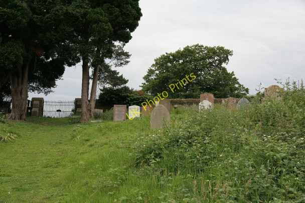 Photo 6"x4" Gates at  the top Boughton\/SP7565 c2010