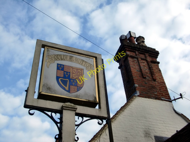 Photo 6"x4" Inn Sign, Shoulder of Mutton Public House, Hazeley, Hampshire Hazeley c2010