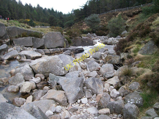 Photo 6"x4" Debris on the bed of the Glen River Newcastle\/J3732 c2010