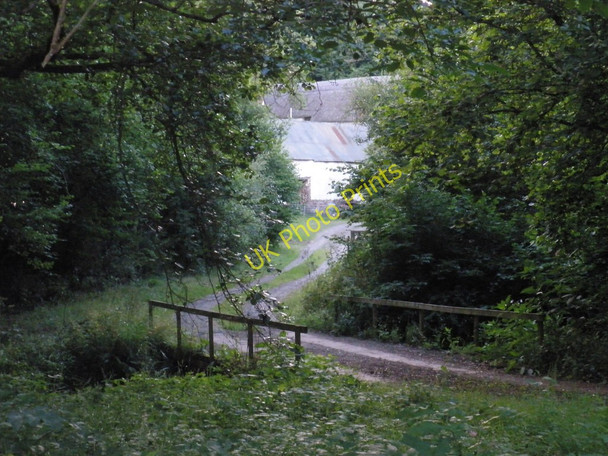 Photo 6"x4" A glimpse of Winstode Farm, from the access bridge Woodland Head c2010