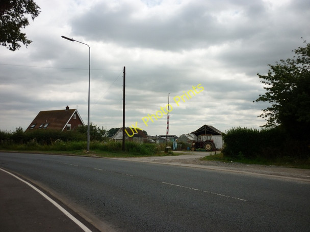 Photo 6"x4" The Road out of Hedon Hedon c2010