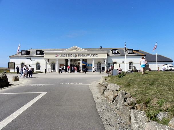 Photo 6"x4" Entrance to Land's End Theme Park Mayon c2010