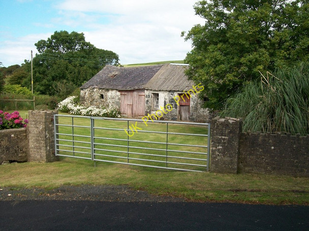 Photo 6"x4" Traditional farm buildings at Ty'n Llan Pen-y-graig\/SH2033 c2010