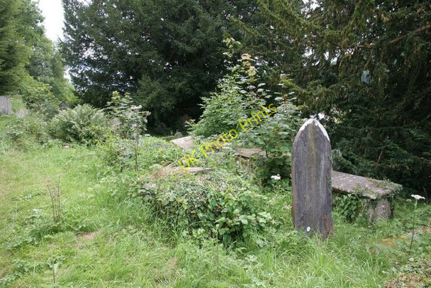 Photo 6"x4" Headstone by the tombs New Radnor c2010