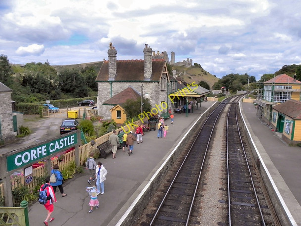 Photo 6"x4" Corfe Castle Station Corfe Castle c2010