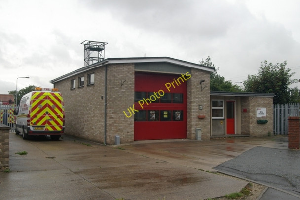 Photo 6"x4" Brigg fire station Brigg c2010