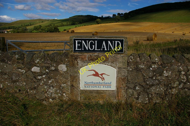 Photo 6"x4" Border Road Sign Kirk Yetholm c2010