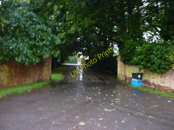 Photo 6"x4" A driveway at Burnham Burnham\/TA0517 c2010