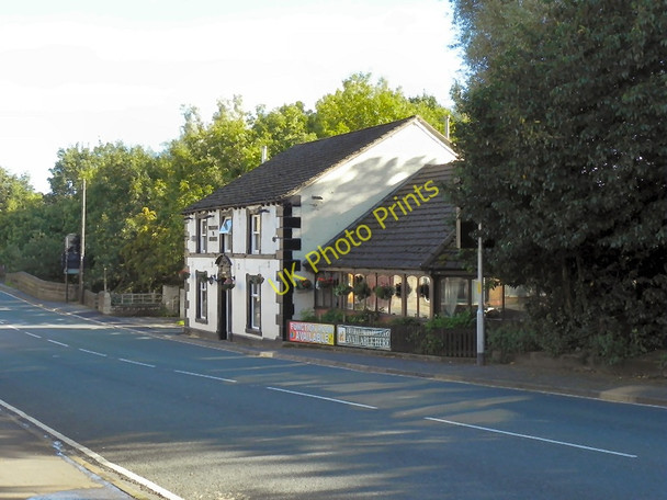 Photo 6"x4" The Waggon & Horses Adlington\/SD6013 c2010