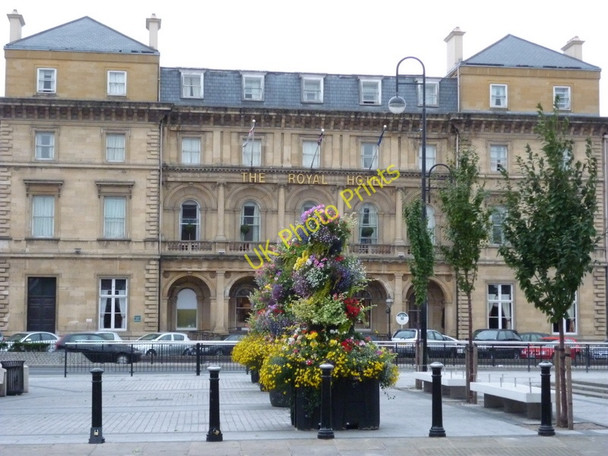 Photo 6"x4" The Royal Hotel, Kingston upon Hull Kingston upon Hull c2010