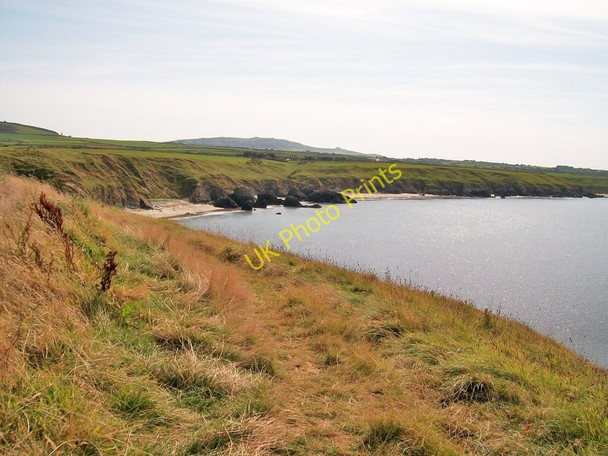 Photo 6"x4" View southeastwards from the tip of the Penrhyn Melyn headland Porth Colmon\/SH1934 c2010