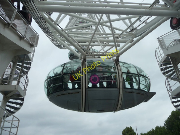 Photo 6"x4" London Eye Capsule Westminster c2010