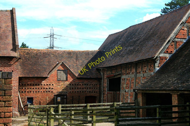 Photo 6"x4" Barn at Benthall Hall Benthall\/SJ6602 c2010