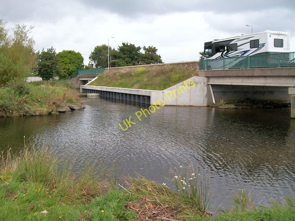 Photo 6"x4" The Shimna Road bridge from Islands Park Newcastle\/J3732 c2010